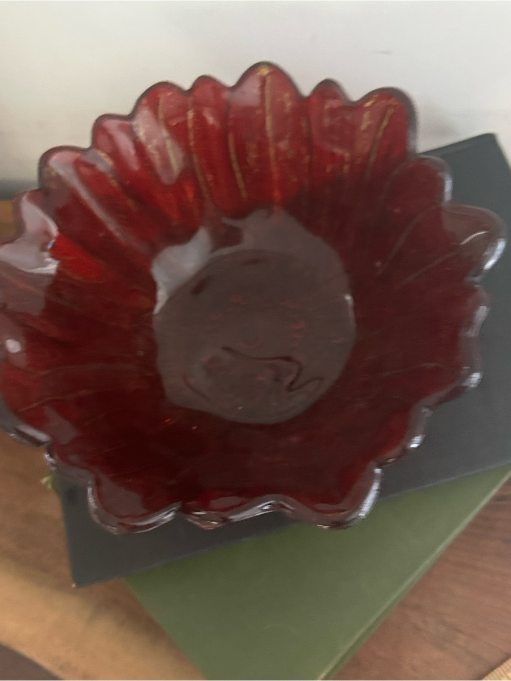 Indiana Glass Red Ruby Sunflower Bowl Scalloped edges - Picture 6 of 8